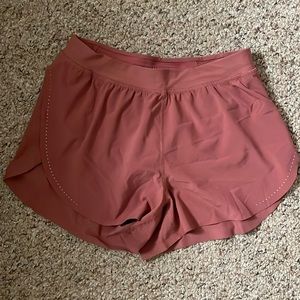 Fast and Free Reflective High-Rise Classic Fit Short 3”